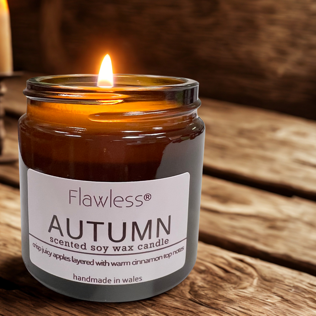 Apple and Cinnamon Scented Candle 60ml