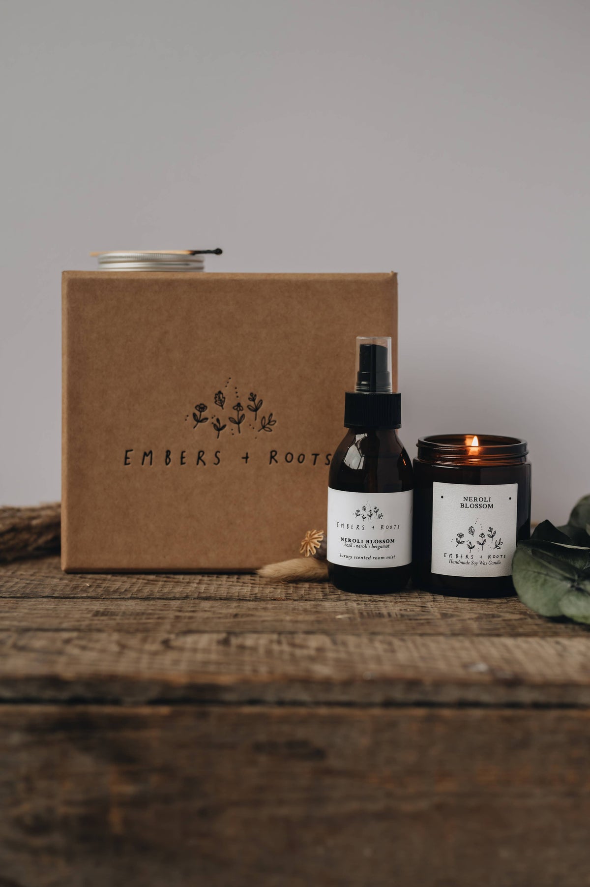 Christmas Candle & Room Mist Gift Set - Winter Spice